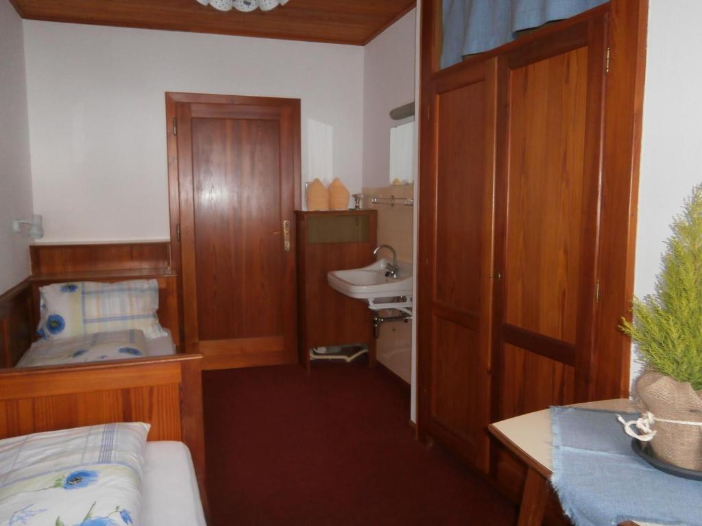 Gasthof Untere Valentinalm Plocken Room photo