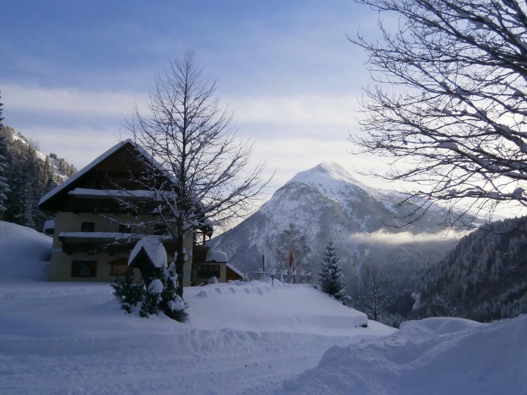 Gasthof Untere Valentinalm Plocken Exterior photo